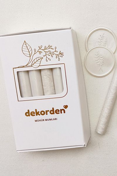 Dekorden Seal Wax, Pearl White