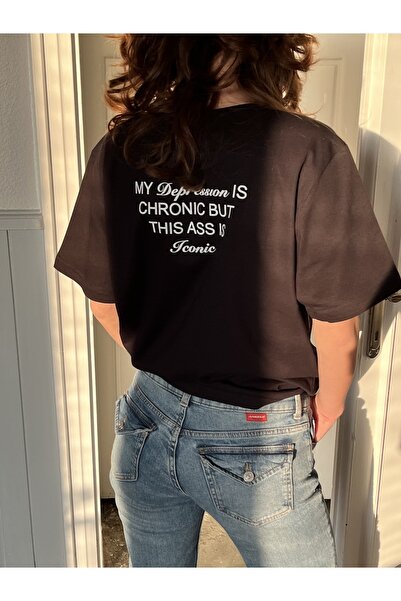 Kalic Studio الاكتئاب - تي شيرت أبيض