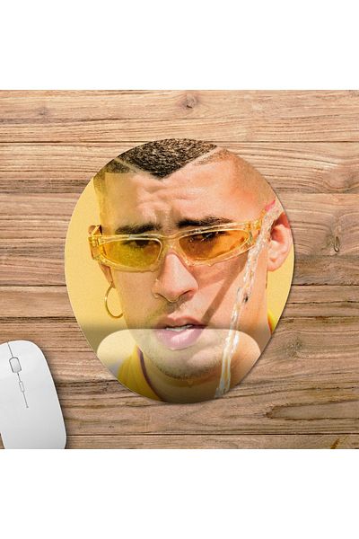 Pixxa نموذج لوحة الماوس بدعم المعصم Bad Bunny - 1 بيضاوي