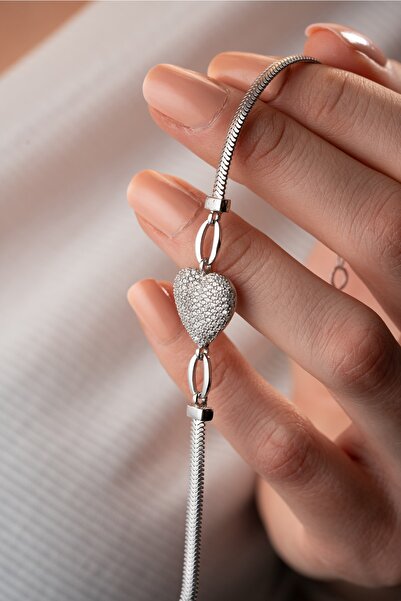 Nereze 925 Ayar Gümüş Balık Sırtı Model Zincirli Kalp Bileklik