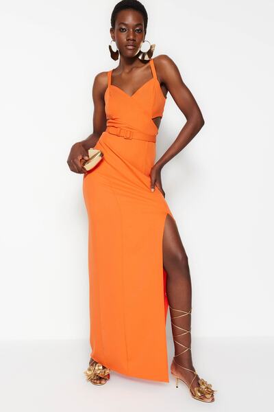 Trendyol Collection Rochie de seară lungă cu curea portocalie, țesută cu ferestre/decupate TPRSS23AE00000
