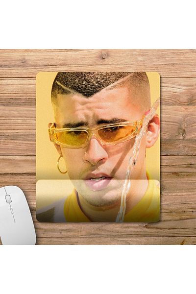Pixxa موديل لوحة الماوس المدعومة للمعصم Bad Bunny - 1