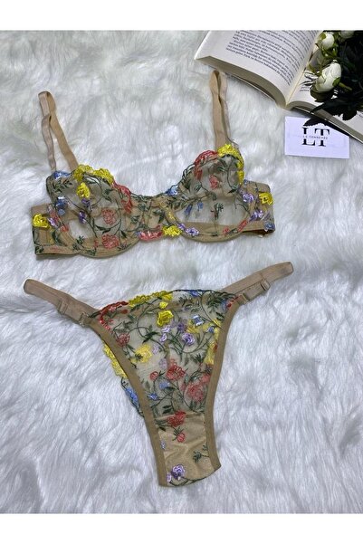 Le Tonnerre Women's Beige Colored Embroidered Bra Suit