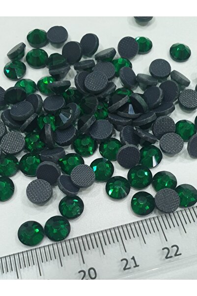 CRYSTALSHOP Dmc Hotfix Stone Ss30 Green - 25 grame (220AD)