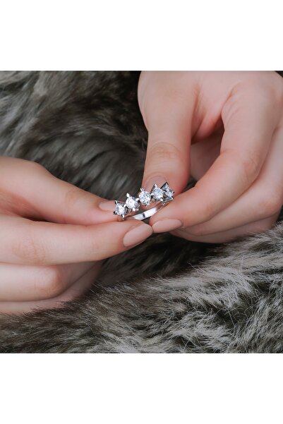 925KOLYE Badem Modeli Dört Tırnak Beştaş Modeli 925 Ayar Gümüş