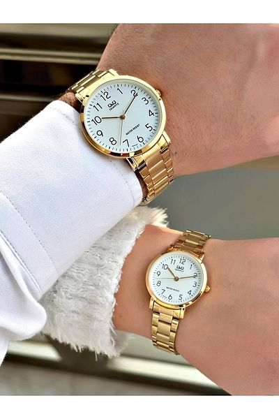 Q&Q Q888j739y Gold Color Couple Lover Wristwatch