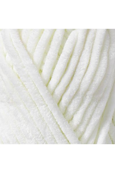 Kürkçü Han Velvet Yarn Off-White 100 g 95 m Hand Knitting Yarn Khkad38