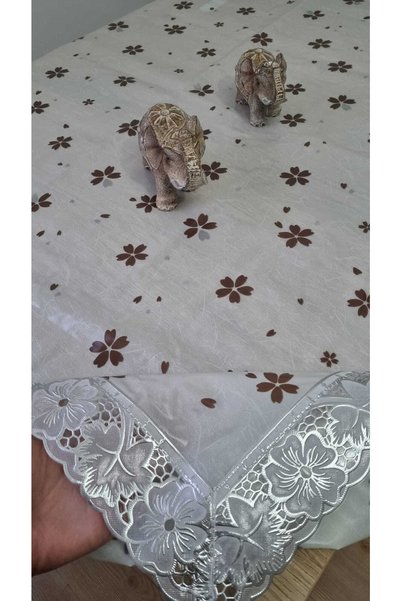 CLK Home 140x140 Square PVC Oilcloth Stain Resistant Easy to Wipe Lacy Table Cloth