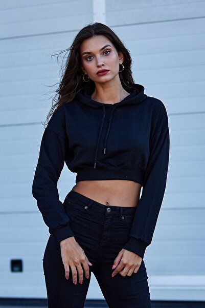 Siyah Kapüşonlu Şardonlu Crop Spor Sweatshirt