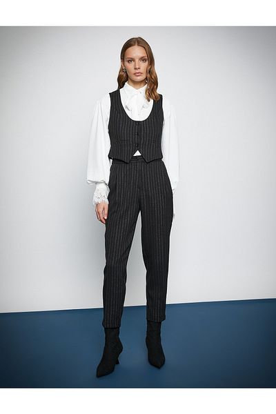 Koton Melis Ağazat X - Pleated Carrot Trousers