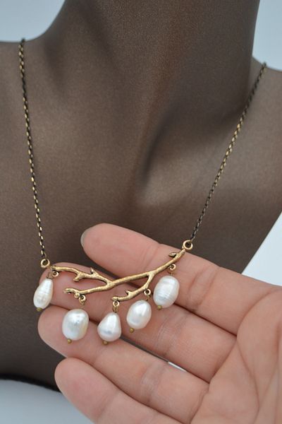 Stoneage Tree Branch Necklace with Real Pearls