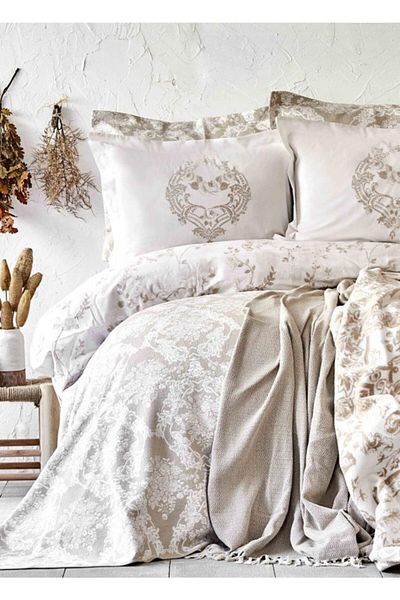 Karaca Home Zoya Kahve Saten 8 Parca Winter Set Trendyol