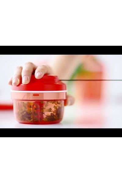 Tupperware Super Chef - Comfortable Fit and Stylish Design
