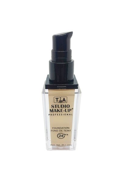 TCA Studio Make Up Tca Studio Make-up 24 Hour Effective Cream Foundation 02