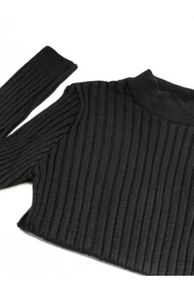 Melike Tatar Kadın Siyah Boğazlı Body