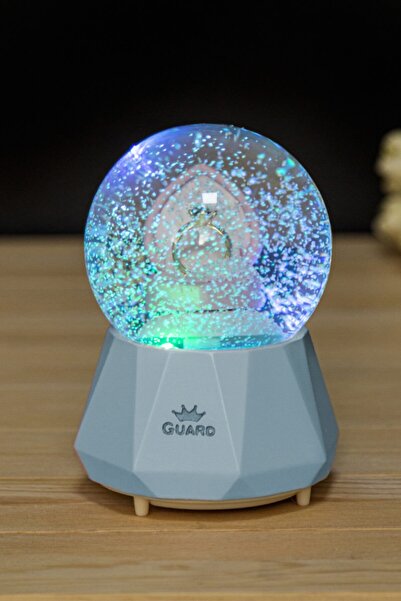 İpli Çerçeve Tek Taş Yüzüklü Işıklı Büyük Boy Kar Küresi