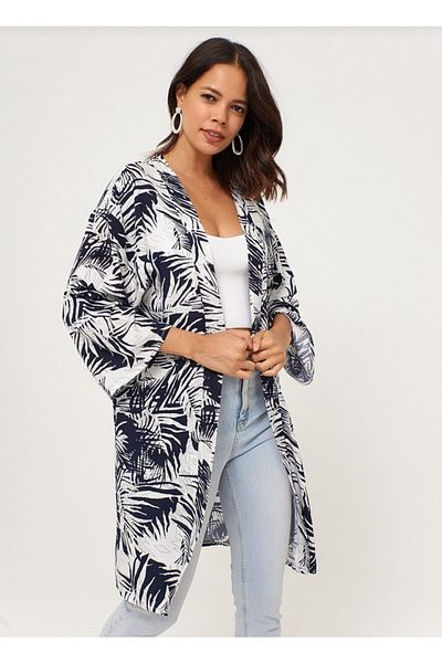d dnz fashion Women's White Lacivrt Leaf Patterned Patterned Long Kimono