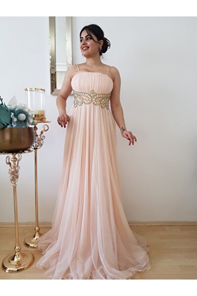 FERGAN Women's Powder Chiffon Embroidery Detail Evening Dress