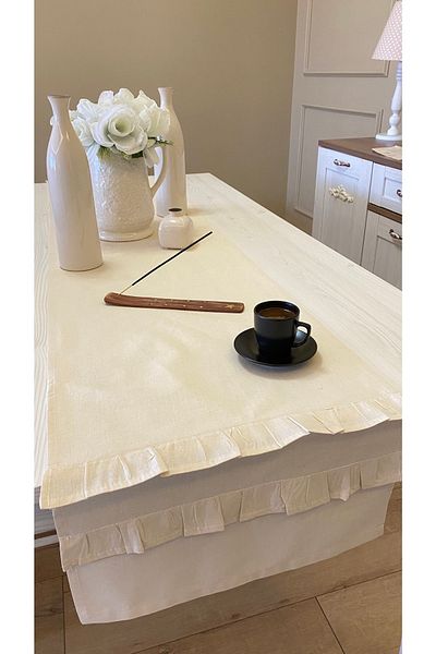 White Alamode Double Ruffle Runner 40x210cm