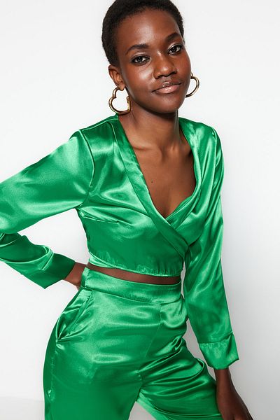 Trendyol Collection Green Crop Double Breasted Woven Satin Back Tie Blouse TWOSS23BZ00044