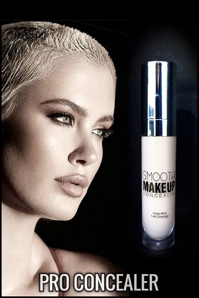 studio cosmetic Under Eye Concealer with Illuminator and Gift - Gift