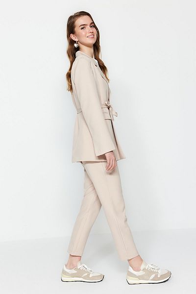 Trendyol Modest Kamenné šněrování Detailní lemovaná krepová bunda-kalhoty Tkaná spodní část TCTSS23US00044