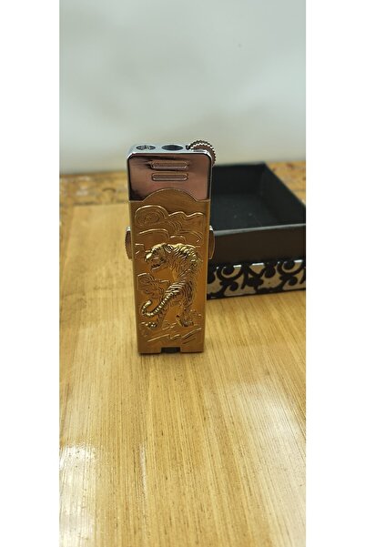 Heartfelt Gifts Kaplan Motifli Fenerli Kilit Korumalı Jet Alevli Gazlı Çakmak