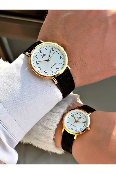 Q&Q Q888j733y Leather Cord Couple Lover Wristwatch