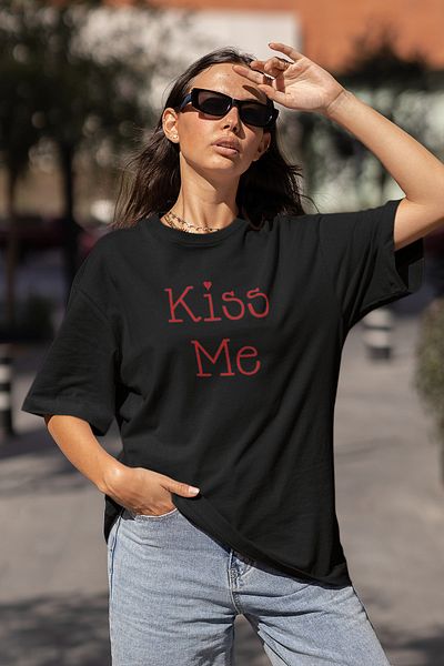Advantage Tricou supradimensionat scris Kiss Me