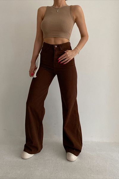 Trn JNS Scool Brown Lycra Super ψηλόμεσο τζιν παντελόνι. (σούπερ Υψηλή.) Φαρδύ πόδι.