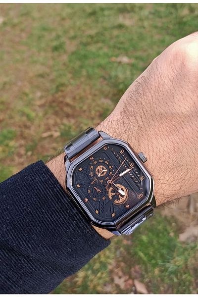 pullmarkt Unisex Steel Analog Wristwatch
