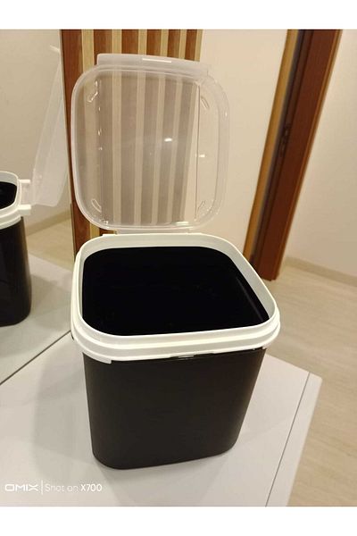 Tupperware Storage Box