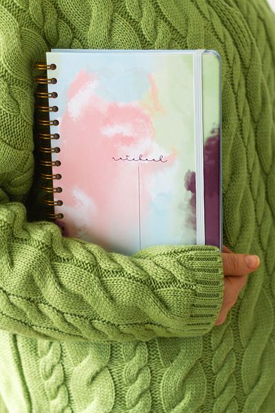 Matt Notebook A5 15x21 Cm Spiral Elasticated Squared Undated Notebook
