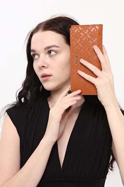 Cacharel Women's Tan Wallet