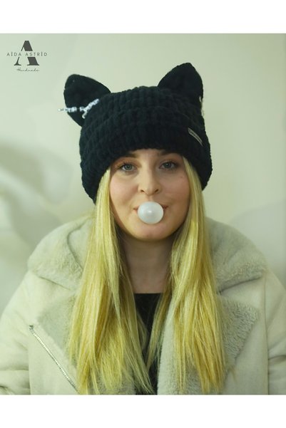 AidaAstrid pisică Căciulă umflată cu urechi Căciulă neagră de iarnă tricotată manual Hello Kitty