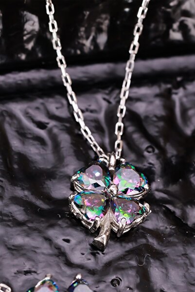 byess 925 Ayar Gümüş Mistik Topaz Taşlı Yonca Kolye