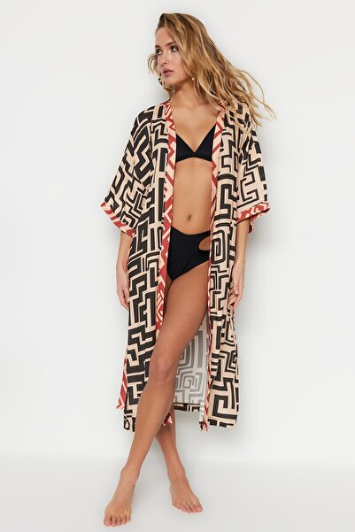 Trendyol Collection Maxi tkané kimono a kaftan s geometrickým vzorem TBESS23KM00025