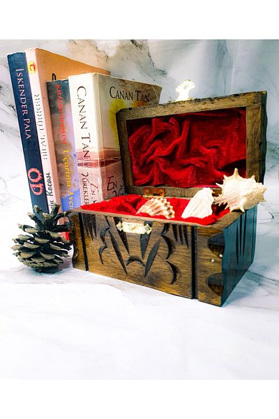 Adil Baba Decorative Wooden Velvet Plated Pirate Chest Jewelry And Jewelry Chest Jewelry Box