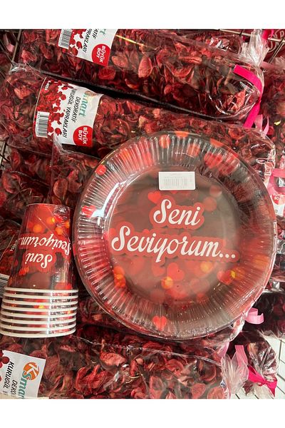 Happyland Valentine's Day Red I Love You 8 Piece Plate 8 Piece Glass & 1 Pack Dried Rose Petal