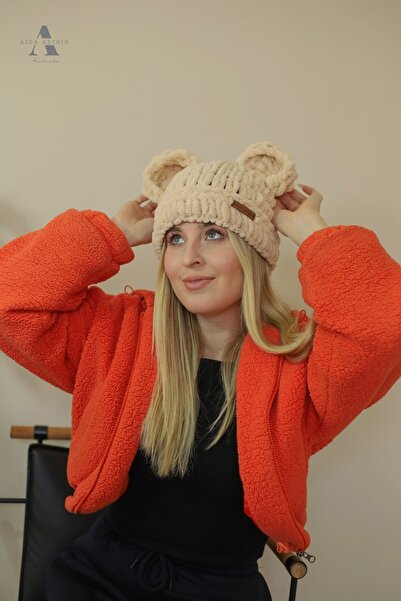 AidaAstrid Beretă cu urechi de ursuleț, beretă simplă cremă, cu figurine de animale, pălărie tricotată manual de iarnă