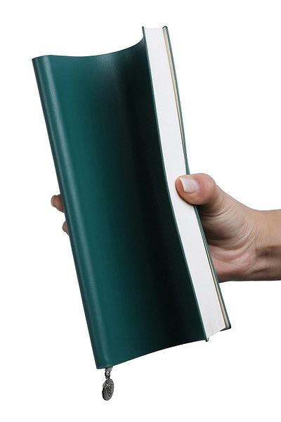 Victoria's Journals Smyth Flexy Classic Flexible Cover Vegan Leather Green 192 Sheets A5 80grLined Notebook