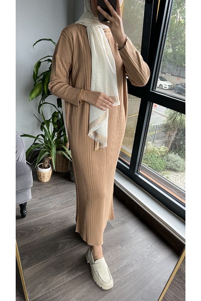 modabirsen Κομψό πλεκτό φόρεμα Camel