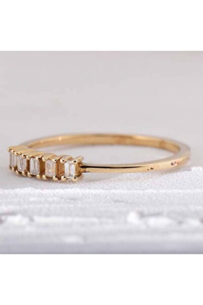 DVS PIRLANTA Le Petite Baget Pırlantalı Sıra Alyans