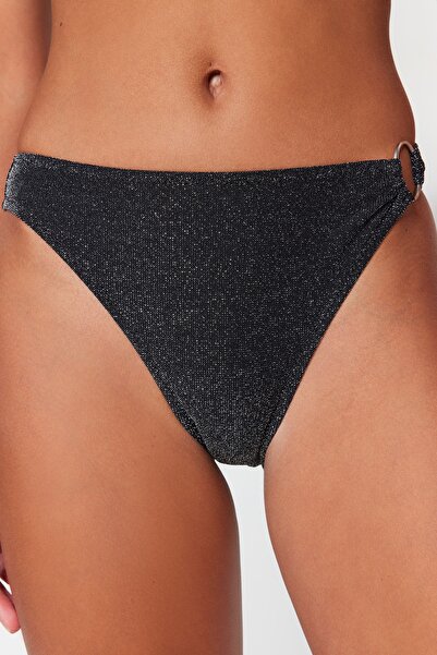 Trendyol Collection Schwarzer Slip-Bikini-Unterteil mit normaler Taille und Accessoires TBESS23BA00272