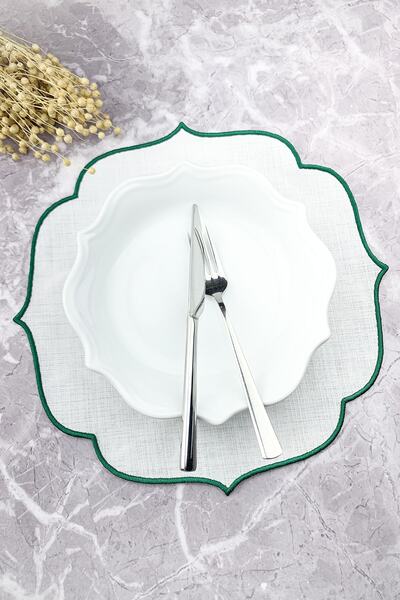 WEARE2 Set de masă american brodat în culoarea verde