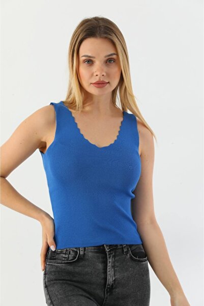 REELMODA Жіночий блакитний светр з коміром-драпіруванням, без рукавів, стильний трикотажний спортивний светр