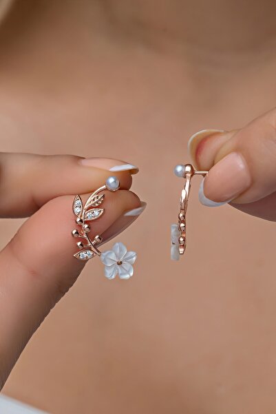 Nereze 925 Ayar Gümüş Rose Manolya Çiçeği Detaylı Yarım Ay Küpe