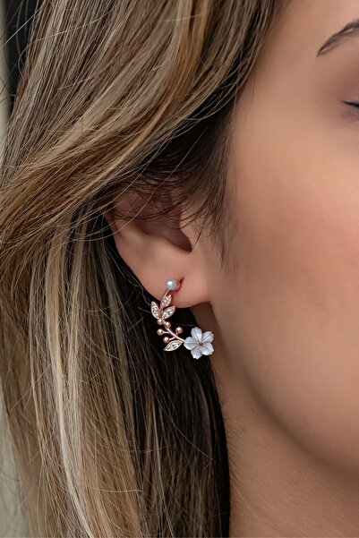 Nereze 925 Ayar Gümüş Rose Manolya Çiçeği Detaylı Yarım Ay Küpe