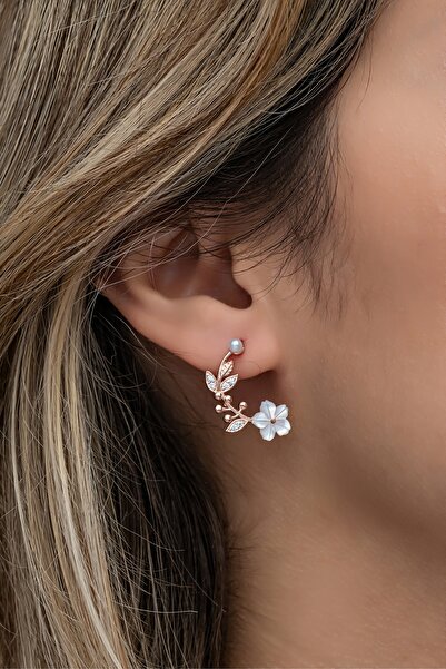 Nereze 925 Ayar Gümüş Rose Manolya Çiçeği Detaylı Yarım Ay Küpe