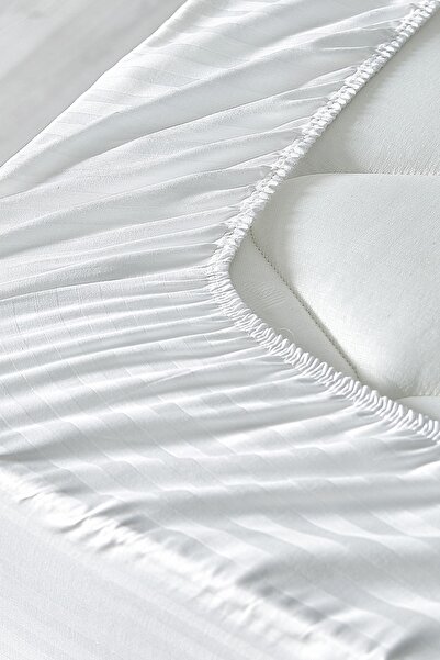 Çizgili Saten Lastikli Çarşaf Çift Kişilik 84 Tel 200x200x22 Cm Fitted
